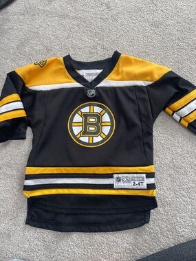 Reebok Youth Boston Bruins Black and Gold Hockey Jersey 2-4T